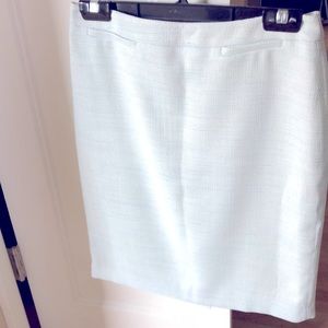 Halogen - Size 2 - sky light blue pencil skirt